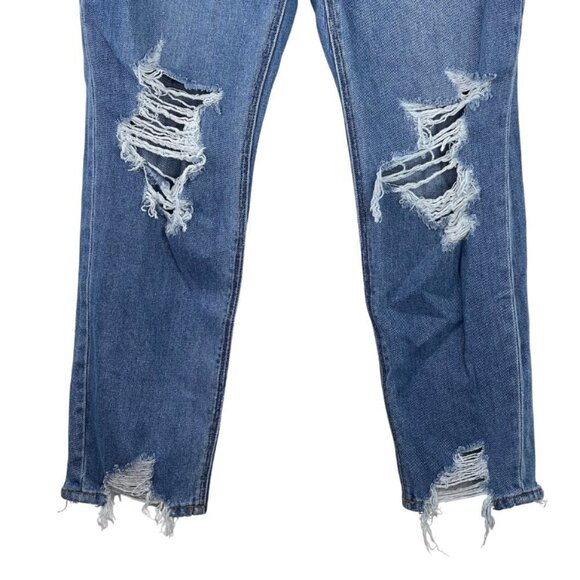 American Eagle Mom Jeans 6 High Rise Ripped Knee Tapered Leg Raw Hem Blue Denim - Picture 4 of 8